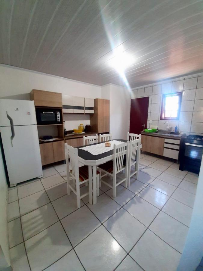 Residencial Familia Milani 100 Metros Do Mar Torres