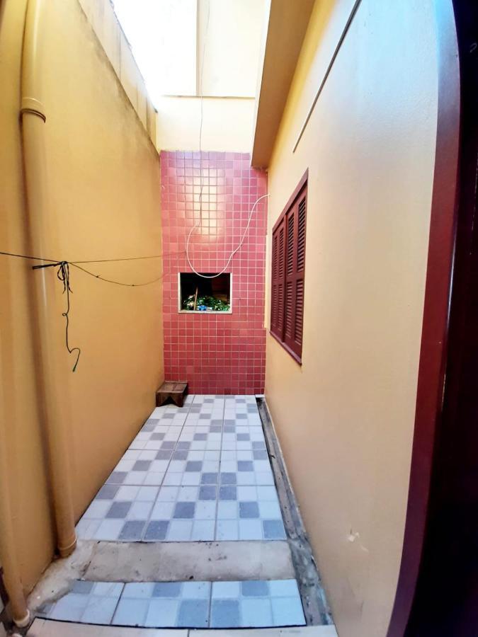 Residencial Familia Milani 100 Metros Do Mar Apartment *